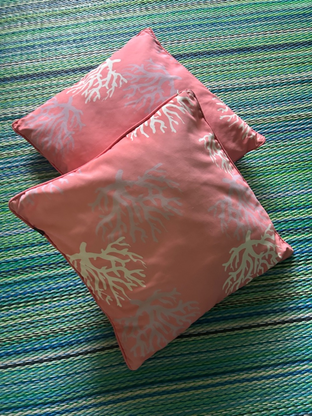 2 Coral Reef Print Accent Pillow in Coral and White